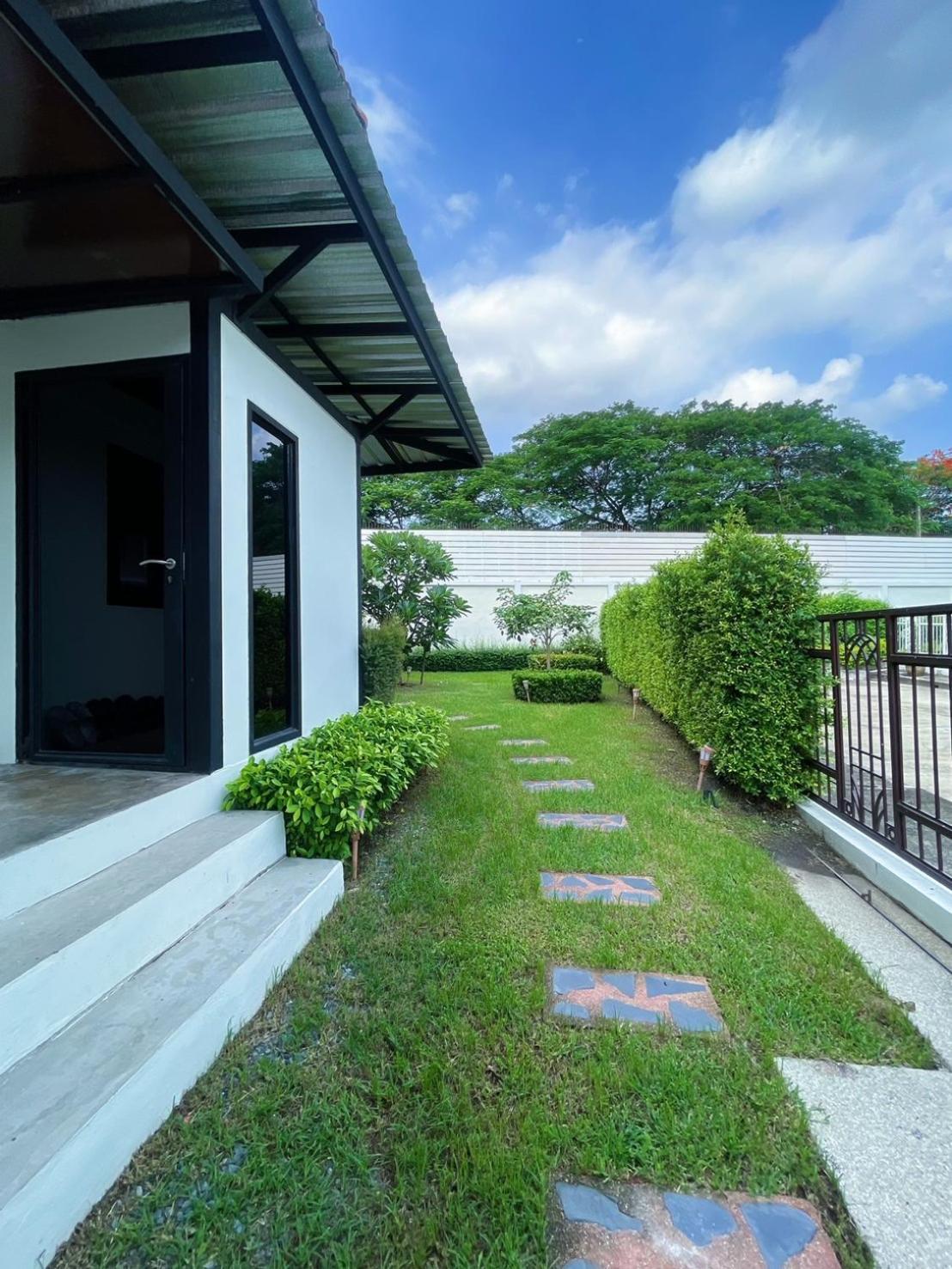 Anna Home@Lat Krabang Банкок Екстериор снимка