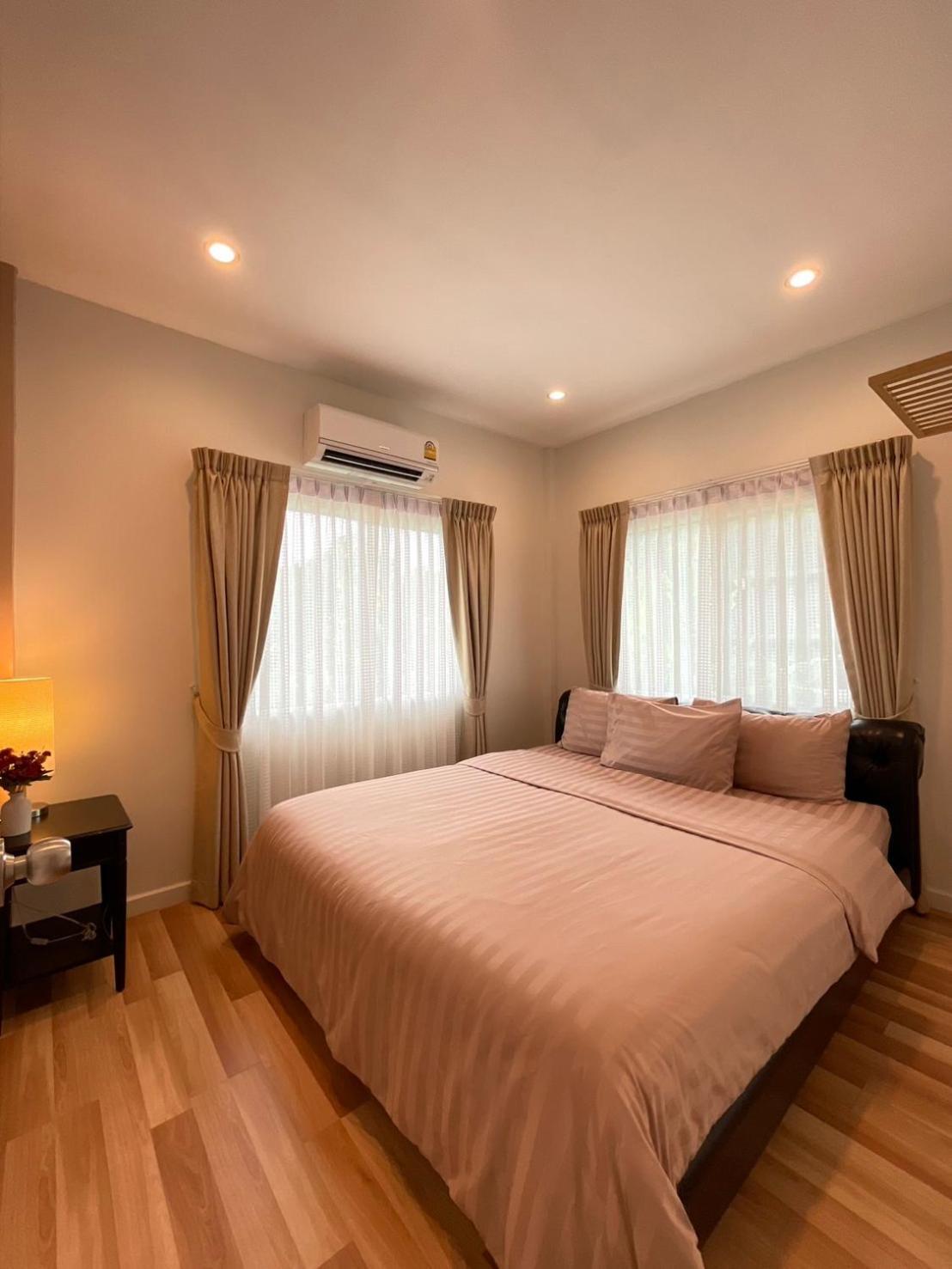 Anna Home@Lat Krabang Банкок Екстериор снимка